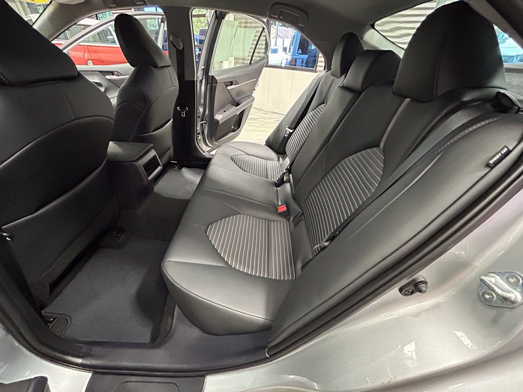 Used 2024 Toyota Camry SE FWD image 47