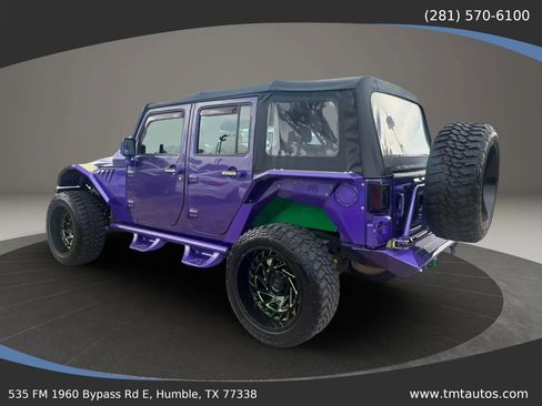 Used 2017 Jeep Wrangler Unlimited Sport w/ Connectivity Group AWD/4WD image 5