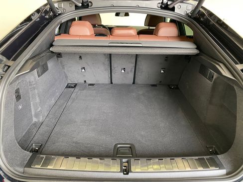 New 2026 BMW X6 xDrive40i w/ Climate Comfort Package image 31