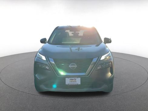 Used 2023 Nissan Rogue S image 4