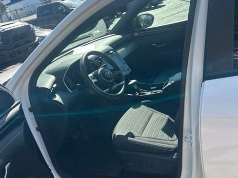 Used 2024 Hyundai Santa Cruz SEL FWD image 13