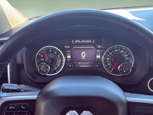 Used 2019 RAM 2500 Big Horn AWD/4WD image 21
