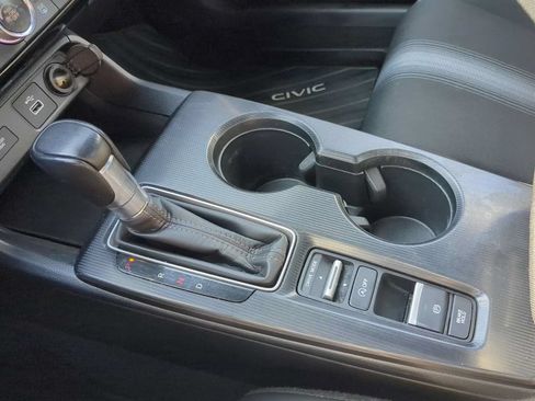 Used 2024 Honda Civic Sport image 20