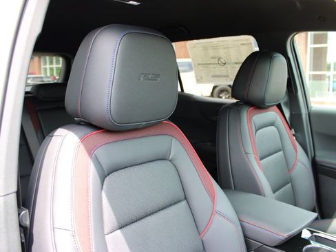 New 2026 Chevrolet Equinox RS w/ Convenience Package III FWD image 50