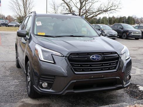 Used 2023 Subaru Forester Premium w/ Popular Package #1 image 12