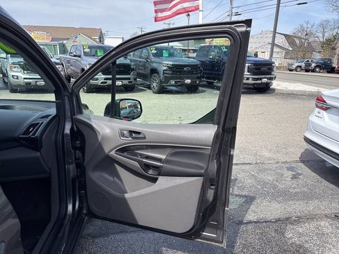 Used 2020 Ford Transit Connect XL FWD image 30