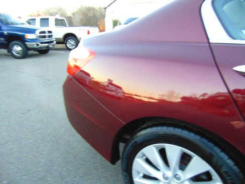 Used 2013 Honda Accord Touring image 40