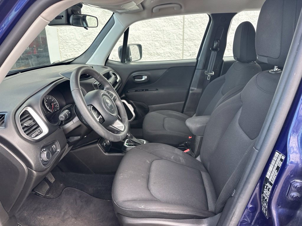 Used 2020 Jeep Renegade Sport w/ UConnect 7.0 Group AWD/4WD image 11