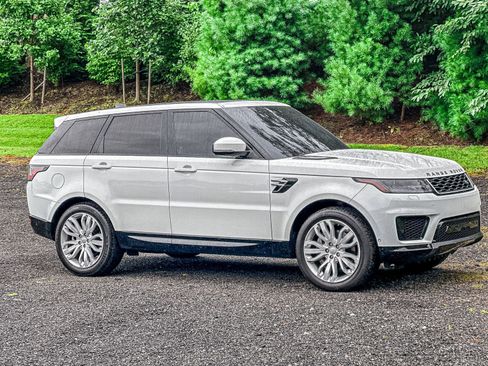 Used 2019 Land Rover Range Rover Sport HSE AWD/4WD image 11