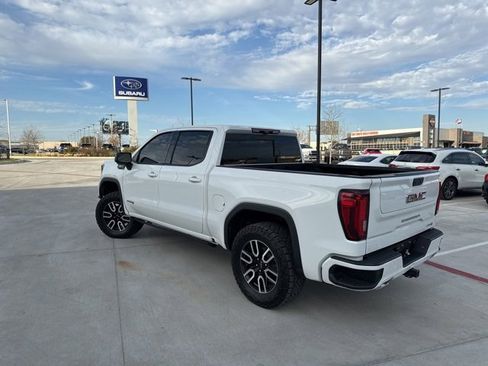 Used 2023 GMC Sierra 1500 AT4 w/ AT4 Premium Package image 3
