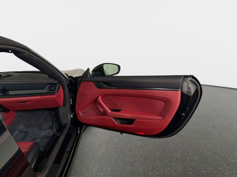 Used 2026 Porsche 911 Targa 4 GTS image 21