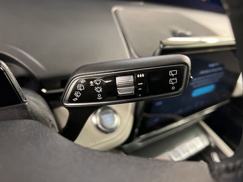 Certified 2025 Lincoln Nautilus Reserve image 24