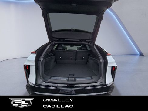 New 2026 Cadillac Lyriq Premium Sport w/ LPO, Floor Liner Package image 12