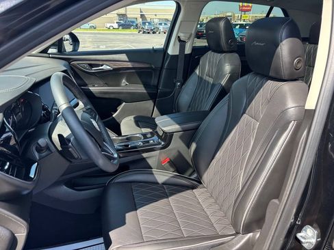 Used 2023 Buick Envision Avenir AWD/4WD image 12