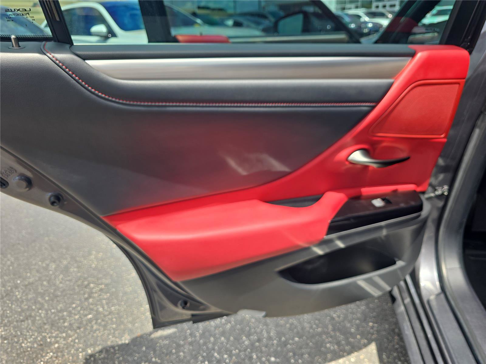 Used 2023 Lexus ES 350 F Sport w/ Accessory Package (Z1) FWD image 10