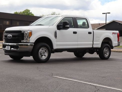 Used 2019 Ford F250 XL w/ Power Equipment Group AWD/4WD image 11