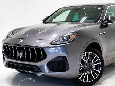 New 2025 Maserati Grecale GT AWD/4WD image 2