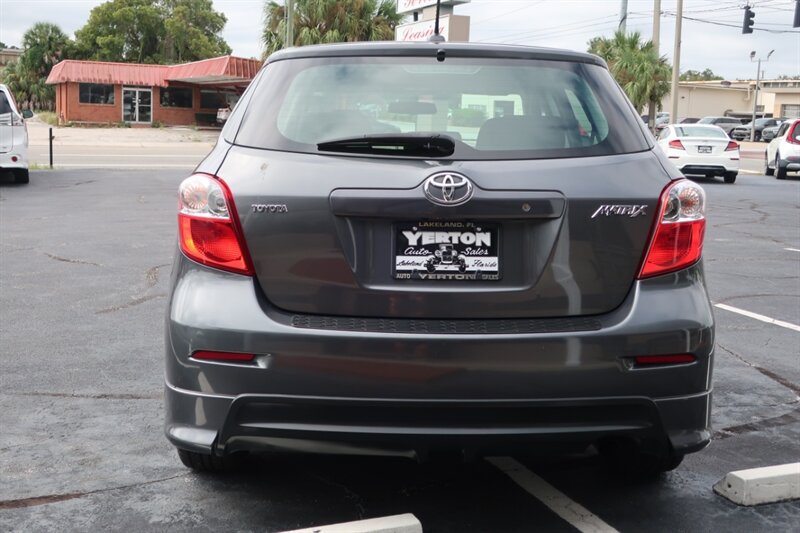 Used 2010 Toyota Matrix w/ PWR Pkg FWD image 7