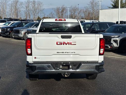 Used 2024 GMC Sierra 1500 Pro w/ Pro Value Package image 4