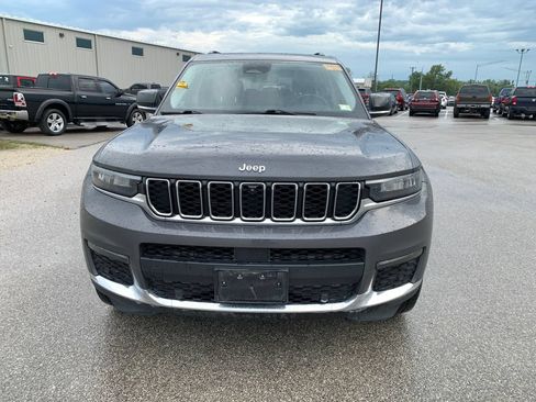 Used 2022 Jeep Grand Cherokee L Limited w/ Luxury Tech Group II AWD/4WD image 14
