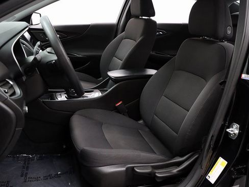 Used 2022 Chevrolet Malibu LS image 9