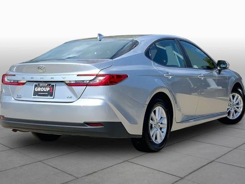 Used 2025 Toyota Camry LE FWD image 13
