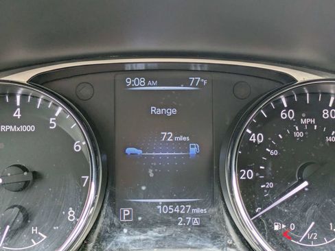 Used 2015 Nissan Rogue S image 27