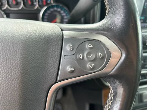 Used 2018 Chevrolet Silverado 1500 LTZ w/ Sport Package AWD/4WD image 26