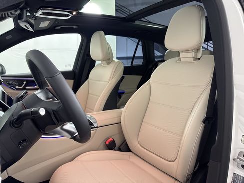 New 2026 Mercedes-Benz GLC 300 4MATIC image 25
