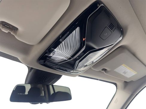 Used 2019 BMW X7 xDrive40i w/ Cold Weather Package image 79