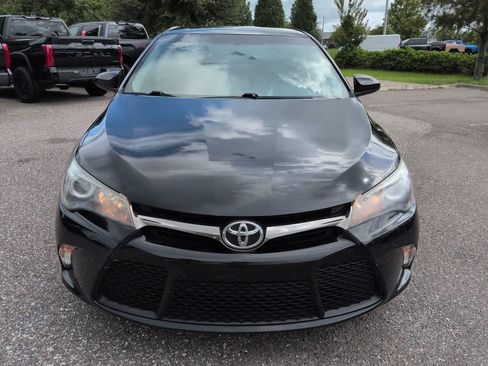 Used 2017 Toyota Camry SE FWD image 9