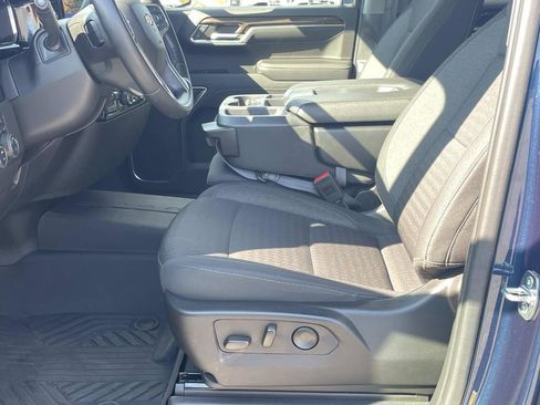 Used 2023 Chevrolet Silverado 1500 LT image 16