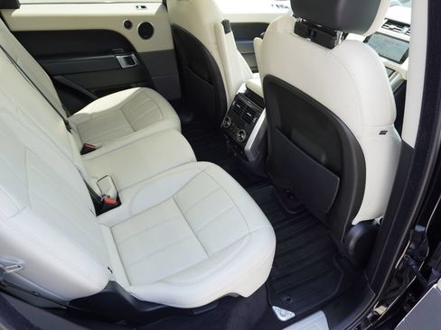 Used 2019 Land Rover Range Rover Sport Supercharged AWD/4WD image 26