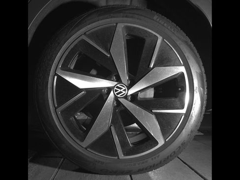 Certified 2023 Volkswagen ID.4 Pro S AWD/4WD image 13