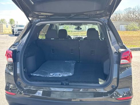 Used 2023 Chevrolet Equinox LT FWD image 13