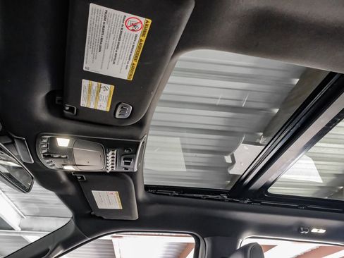 Used 2019 Ford F250 Platinum w/ Platinum Ultimate Package image 22