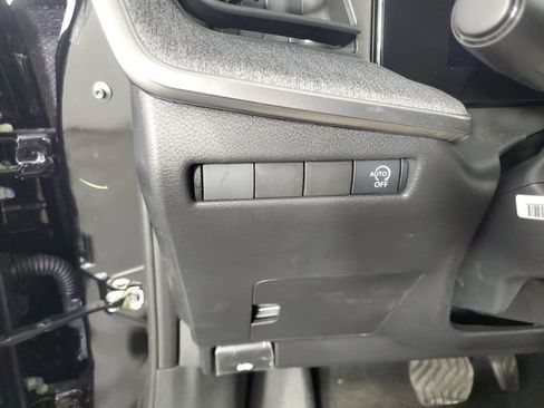 New 2026 Nissan Kicks SV w/ Cold Weather Package FWD image 29