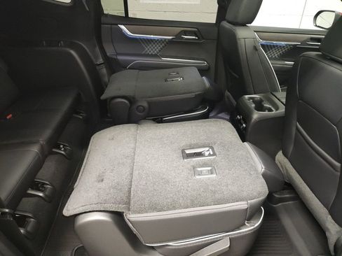 New 2026 GMC Acadia Denali w/ Super Cruise Package image 13