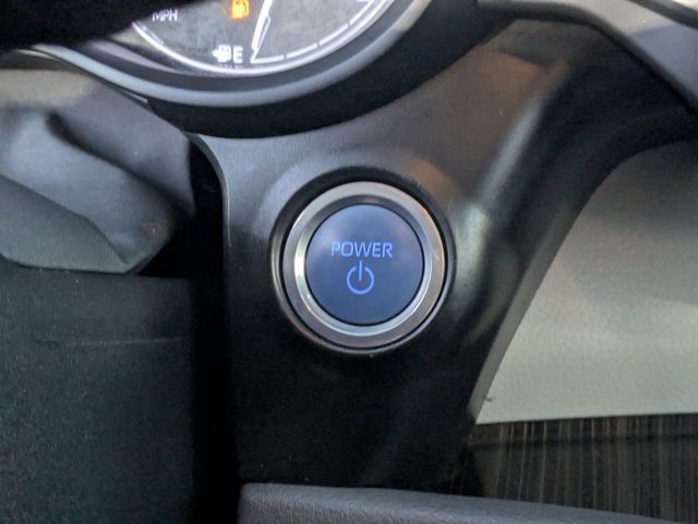 Used 2024 Toyota Sienna Limited FWD image 17