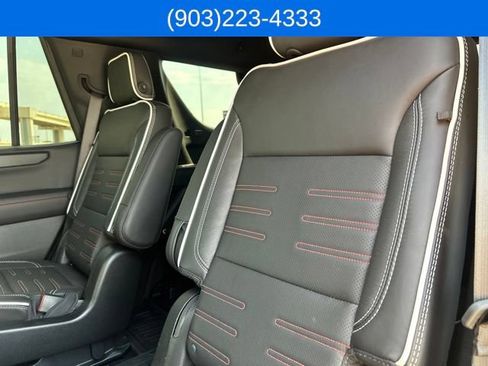 Used 2026 GMC Yukon AT4 Ultimate w/ LPO, Floor Liner Package AWD/4WD image 40