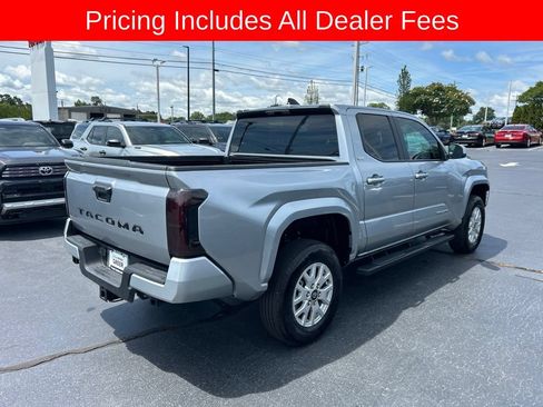 Used 2025 Toyota Tacoma SR5 RWD image 16