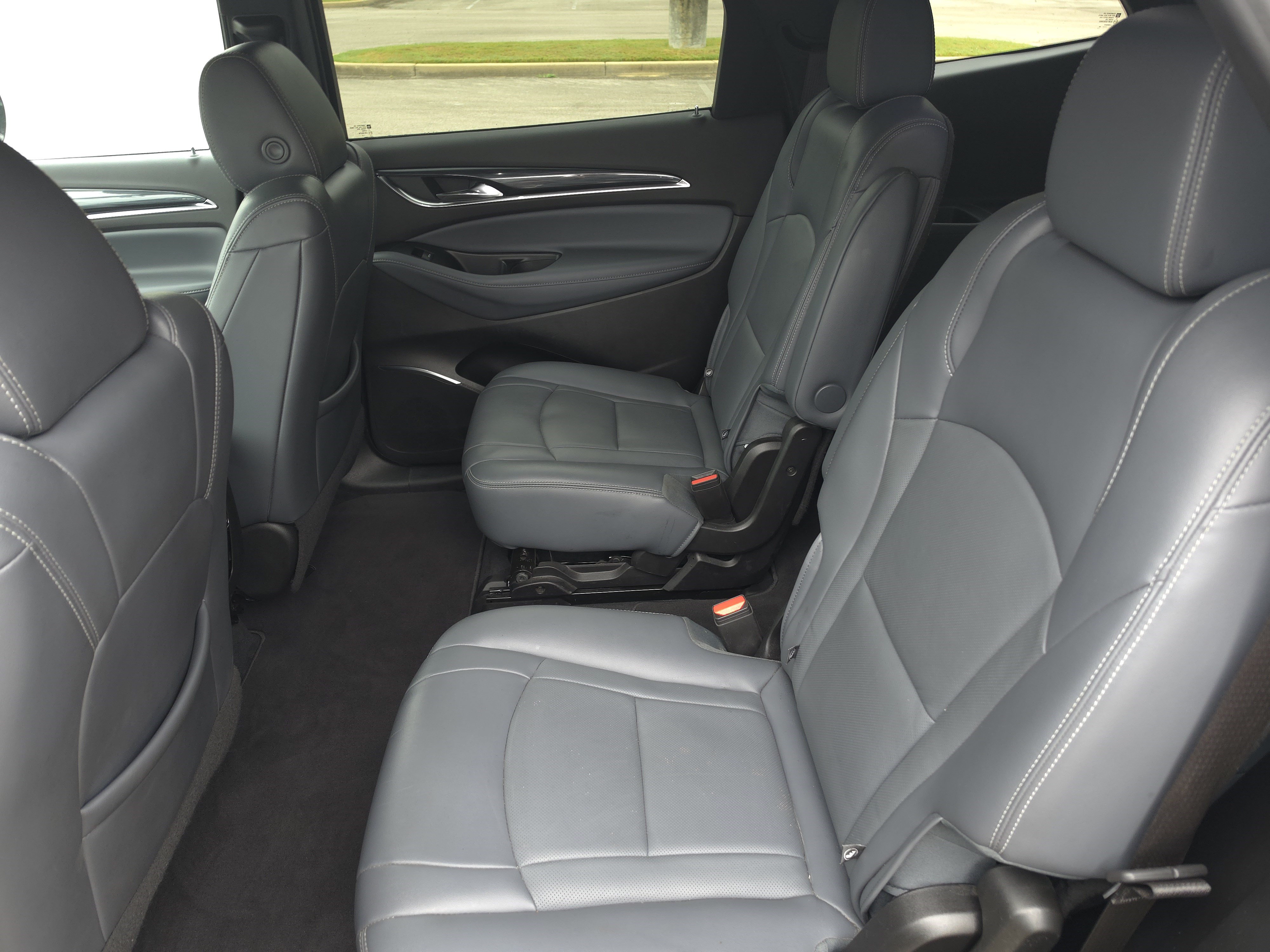 Used 2023 Buick Enclave Essence w/ Experience Buick Package FWD image 17