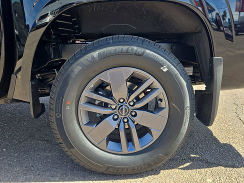 New 2026 Nissan Frontier SV image 13