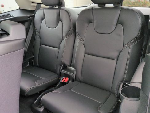 New 2026 Volvo XC90 B6 Ultra image 26