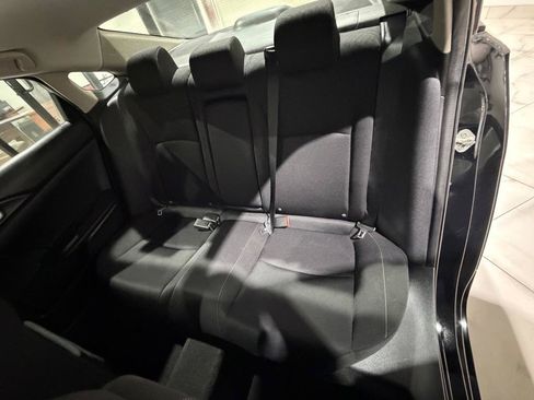 Used 2019 Honda Civic EX image 16