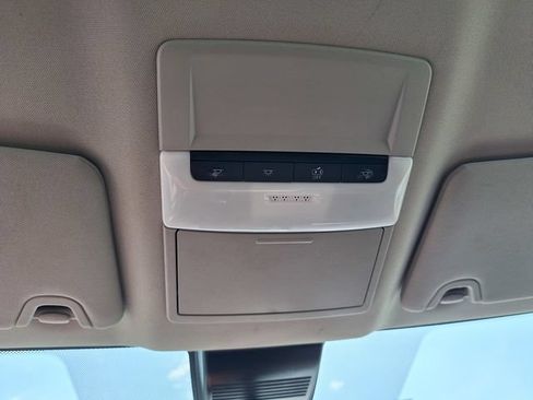 Used 2025 Nissan Altima 2.5 SV FWD image 27