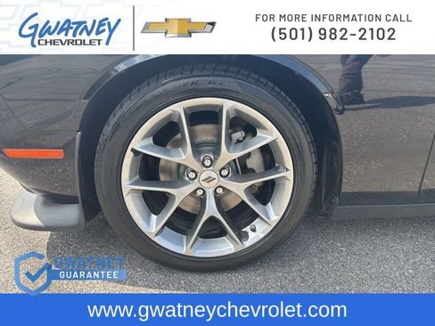 Used 2023 Dodge Challenger GT image 9