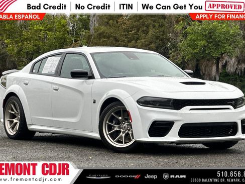 Used 2023 Dodge Charger Scat Pack RWD image 1