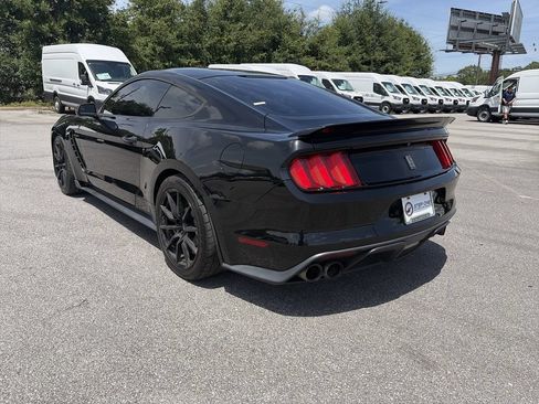 Used 2016 Ford Mustang Shelby GT350 w/ Track Package RWD image 5