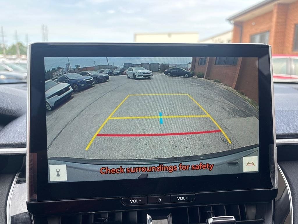 Used 2026 Toyota Corolla Cross XLE w/ Convenience Package FWD image 34